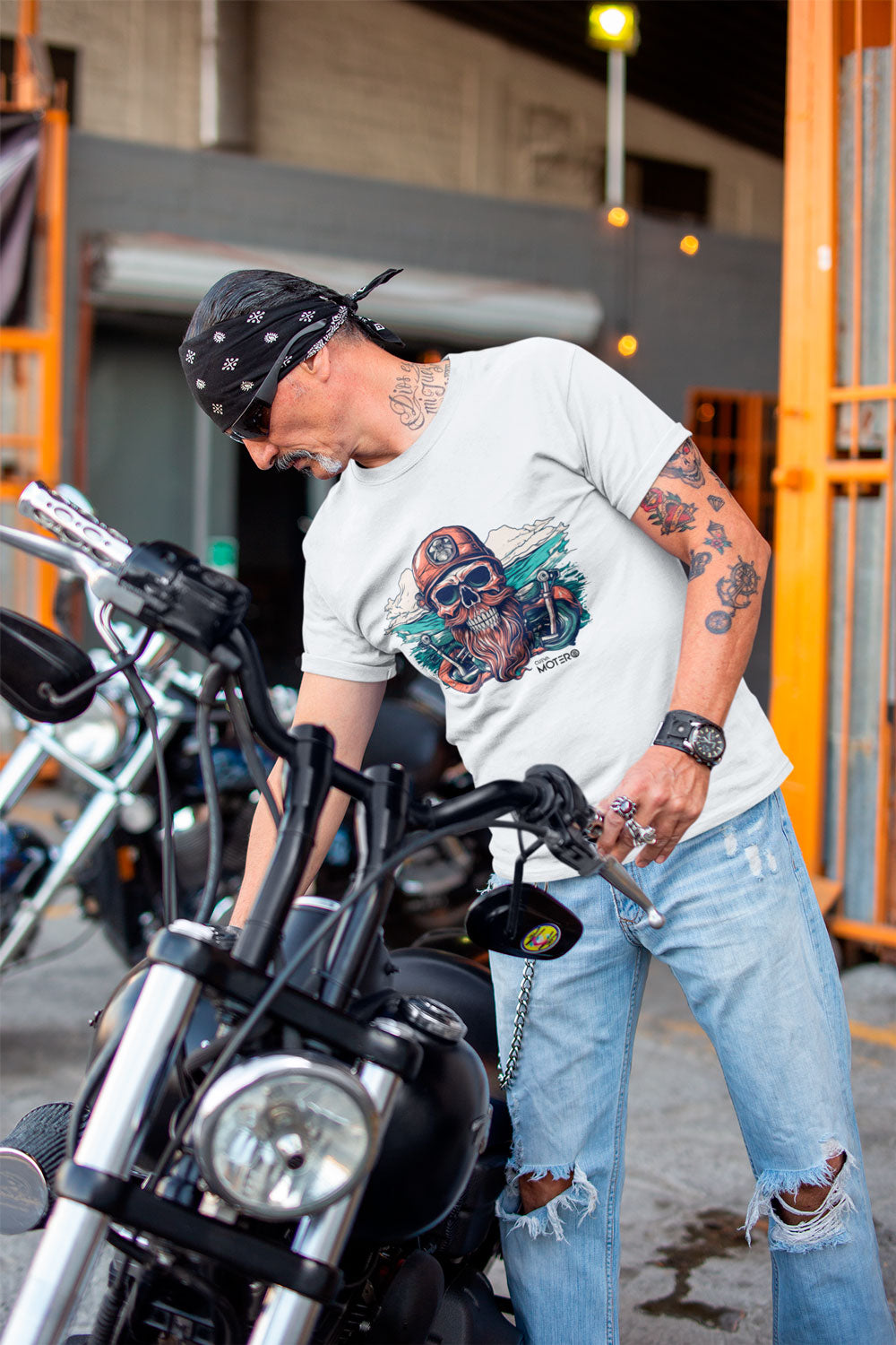 Playera de poliéster blanca para hombre Diseño 117