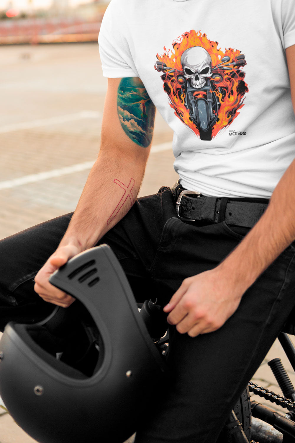 Playera de poliéster blanca para hombre Diseño 122