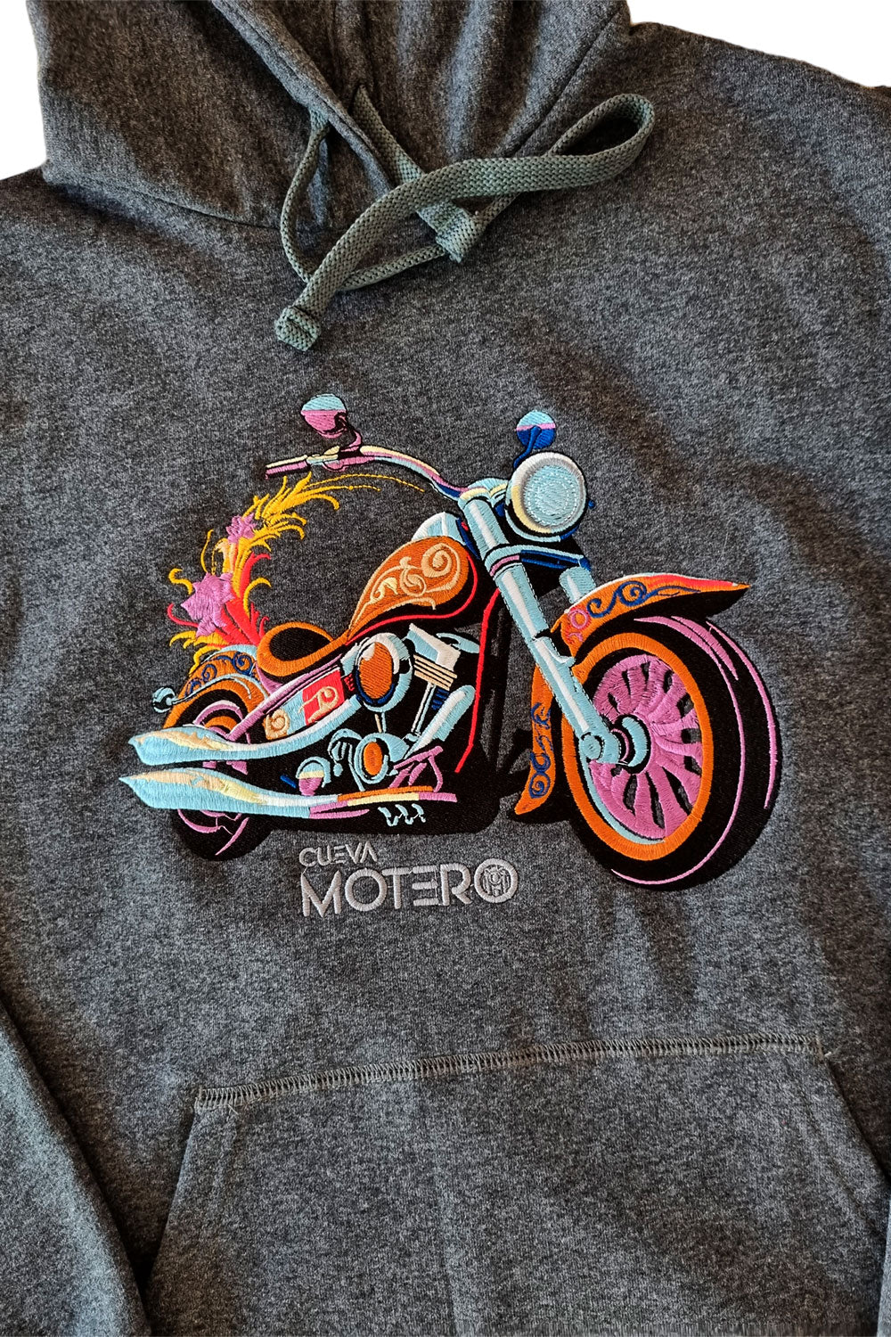 Sudadera unisex bordada Diseño 131