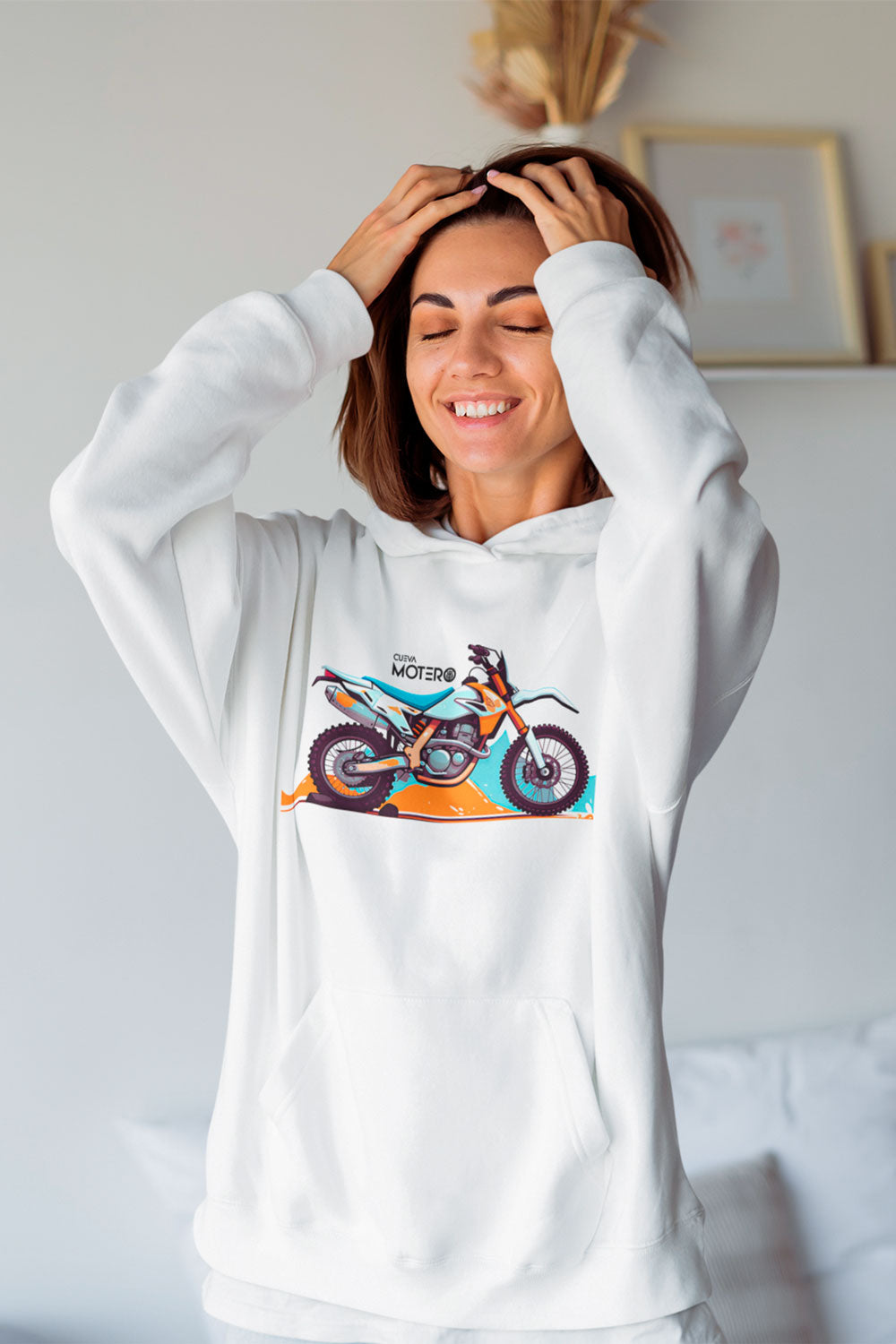 Sudadera unisex blanca diseño 134