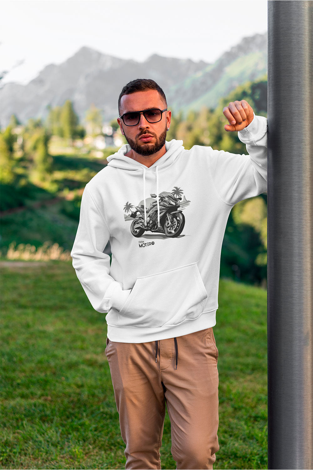 Sudadera unisex blanca diseño 162