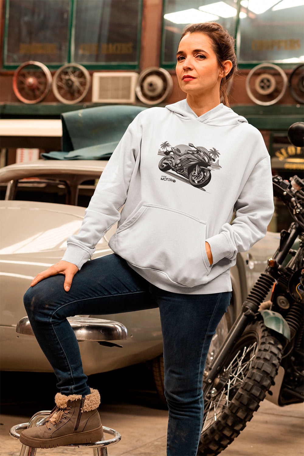 Sudadera unisex blanca diseño 162